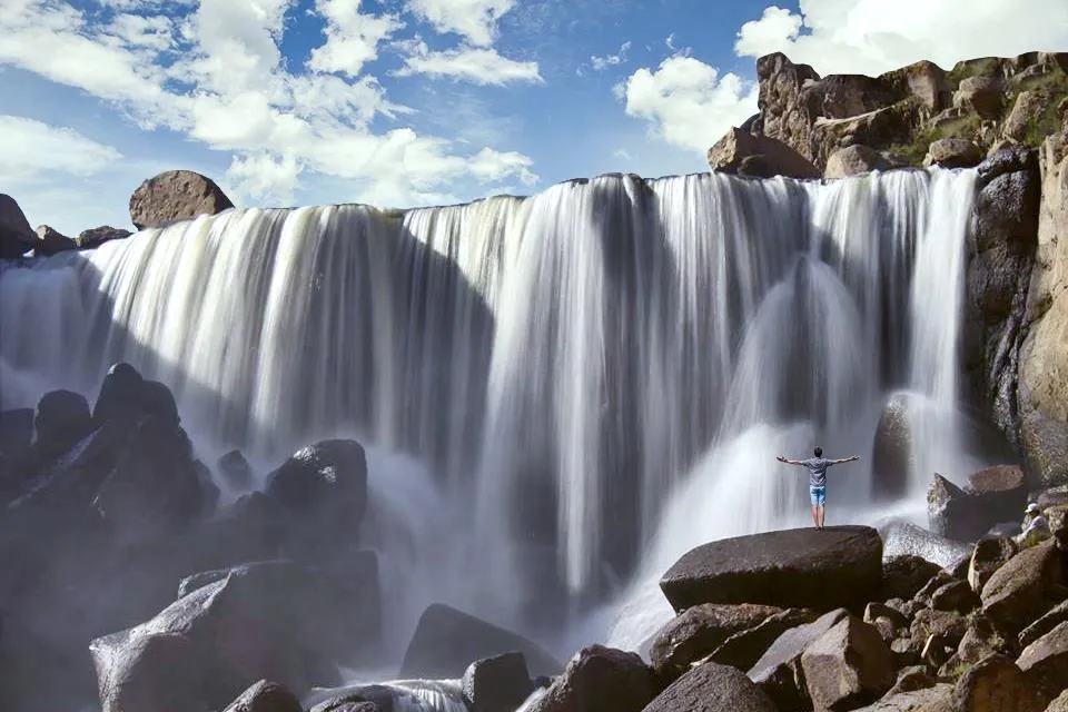 Full Day Cataratas De Pillones